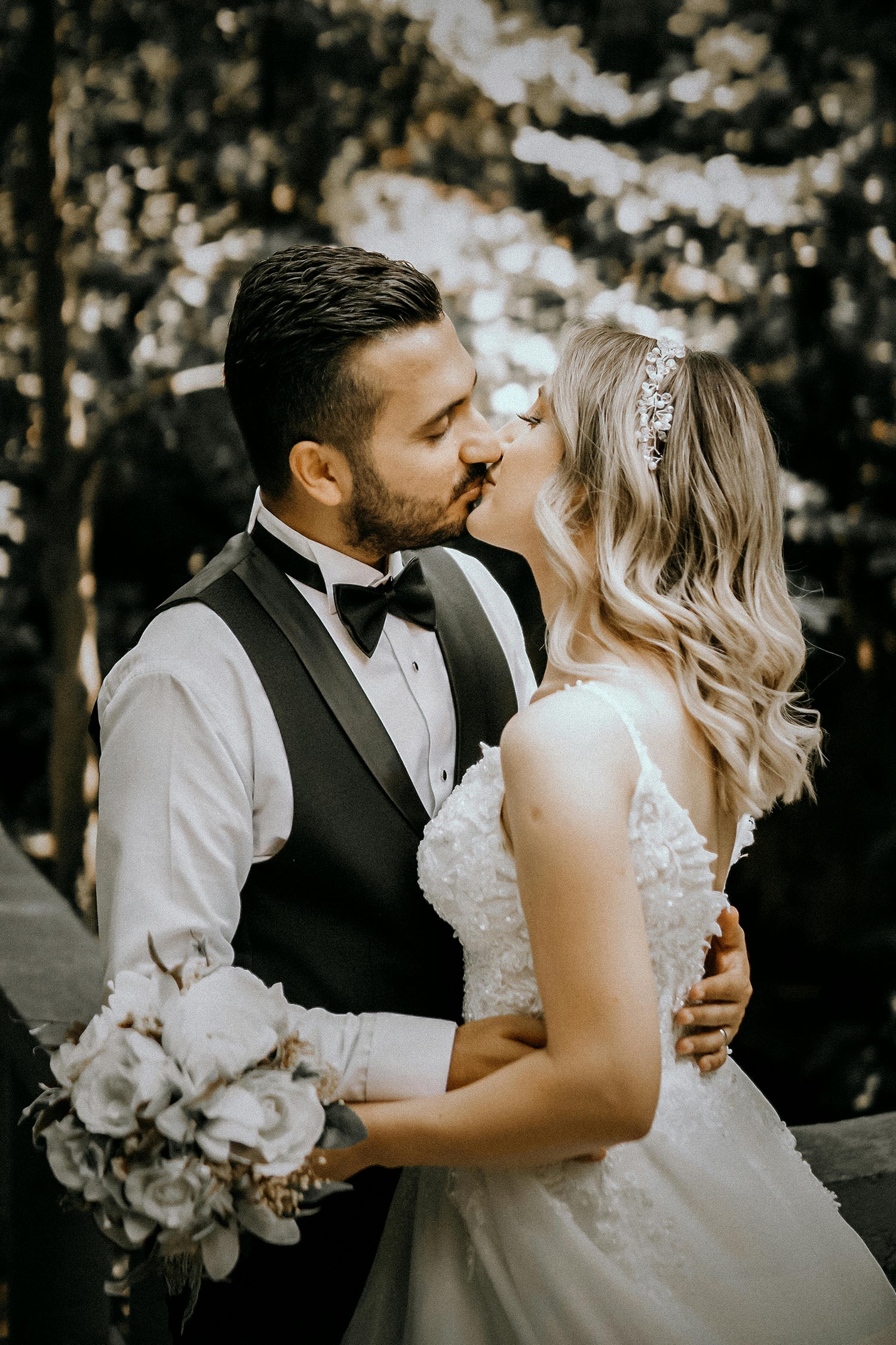 SHOP FOR WIFE